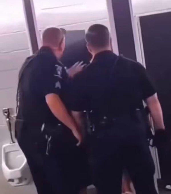 Couple Arrested For Fucking In A Public Toilet