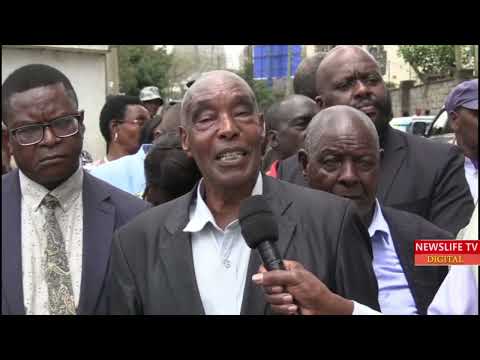 😭😭😭MAUMAU CHÍLDREN STILL FÍGHTING HARD TO GET THEIR LAND BACK FROM BLACK COLONISERS ALL THESE YEARS😭