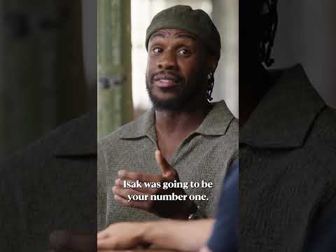 Michail Antonio discusses what Alexander Isak’s arrival means for Hugo Ekitike 🔴